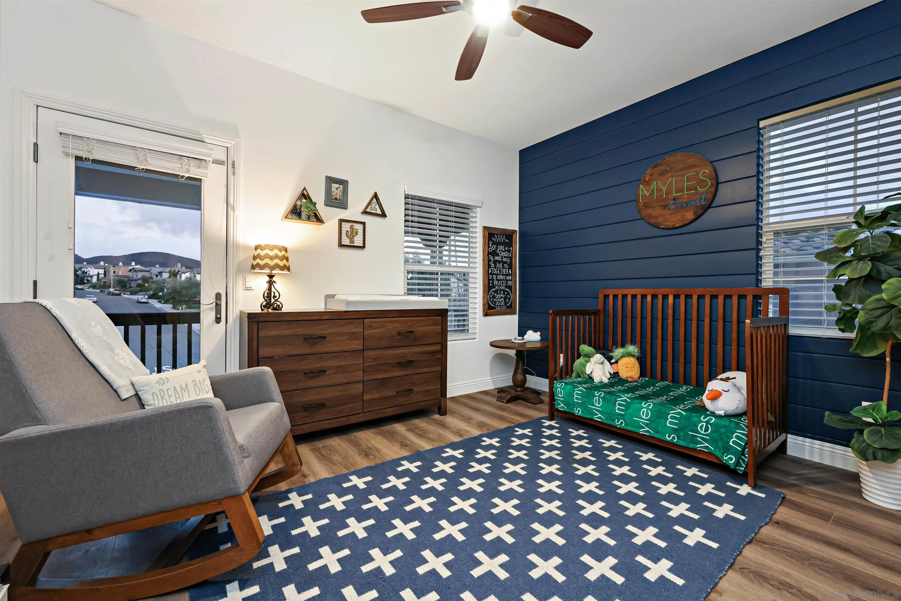 1431 Eclipse Drive San Marcos, CA 92078 - Photo 32 of 39 a living room with furniture