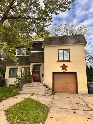 $274,900 | 1805 Superior, Tomah, WI 54660