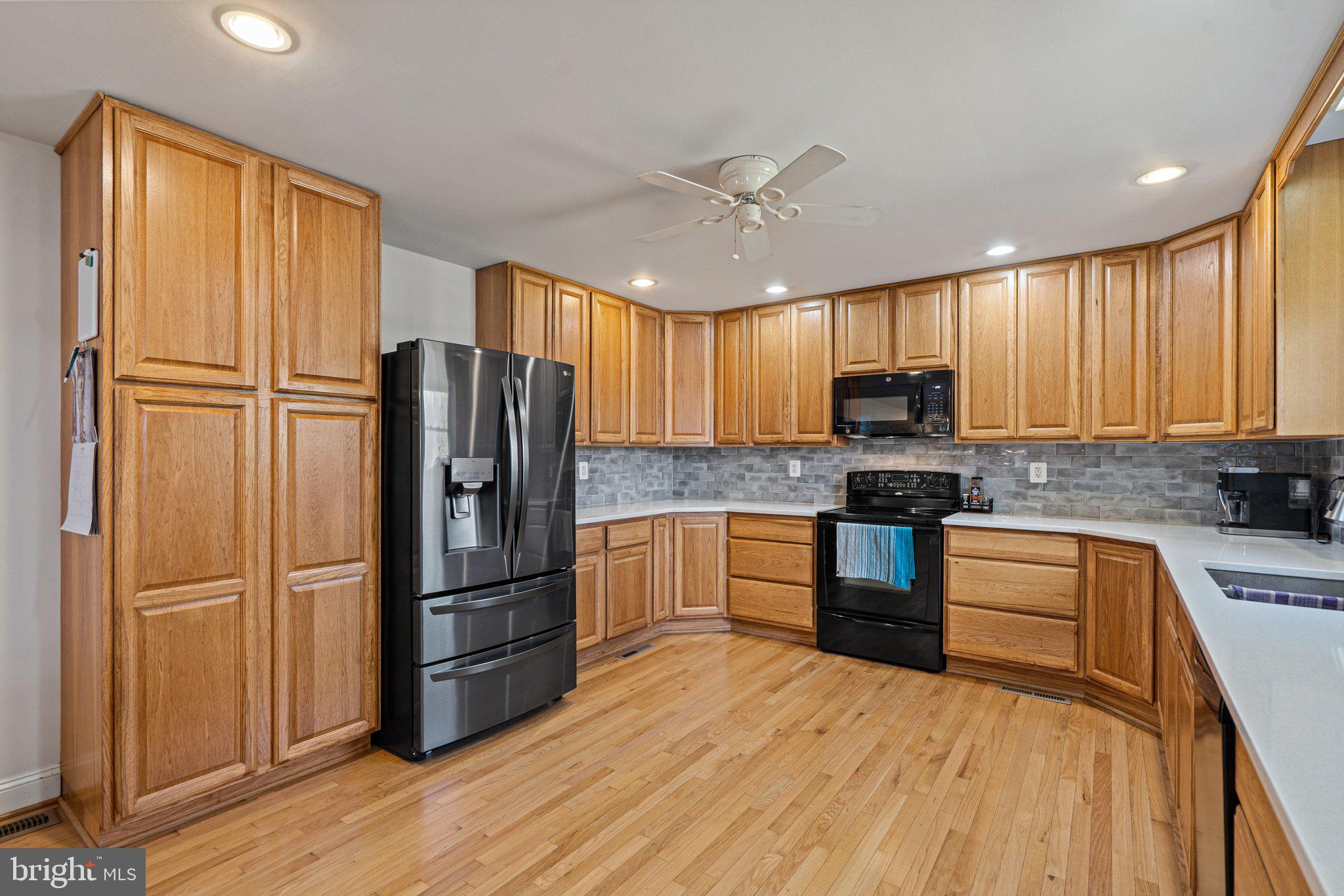 9107 Grasty Gold Mine Road Rhoadesville, VA 22542 - Photo 13 of 54 Kitchen