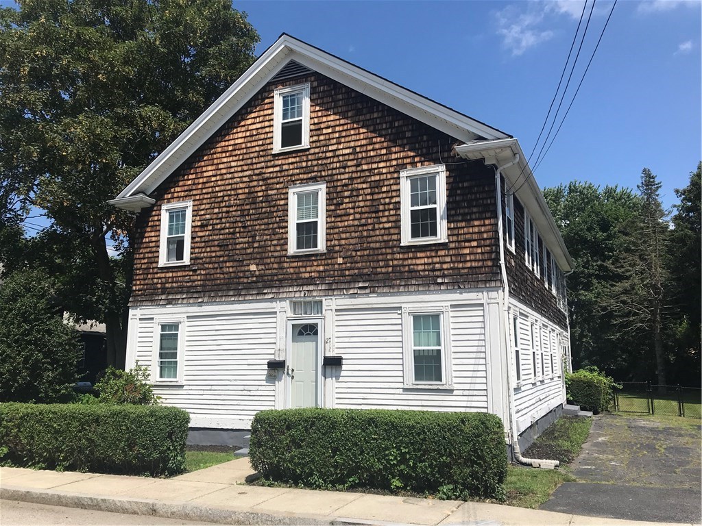 27 Barney Street Warren, RI 02885 - Photo 1 of 26
