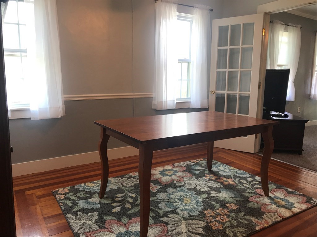 27 Barney Street Warren, RI 02885 - Photo 12 of 26