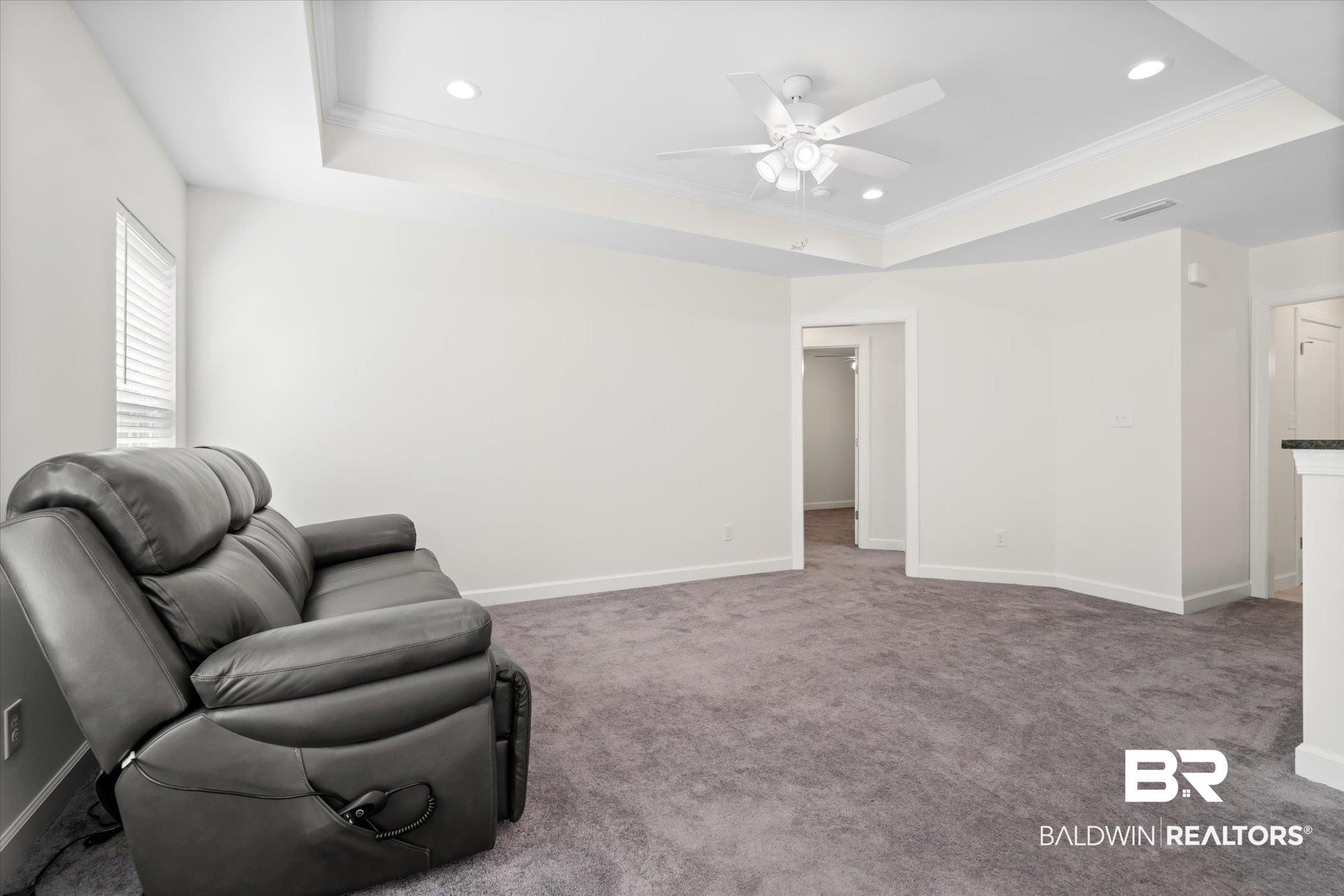 409 Oakleigh Circle Foley, AL 36535 - Photo 6 of 21 Tray Ceiling in Living Room