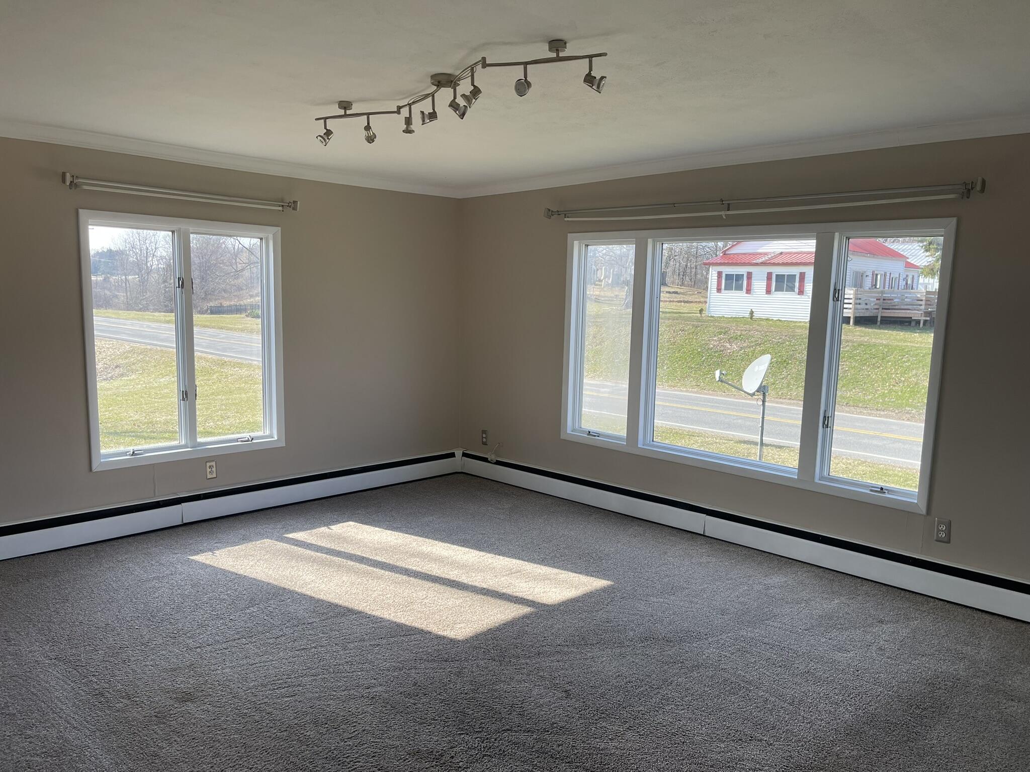 11602 Old Belding Road Northeast Belding, MI 48809 - Photo 6 of 21 Living room
