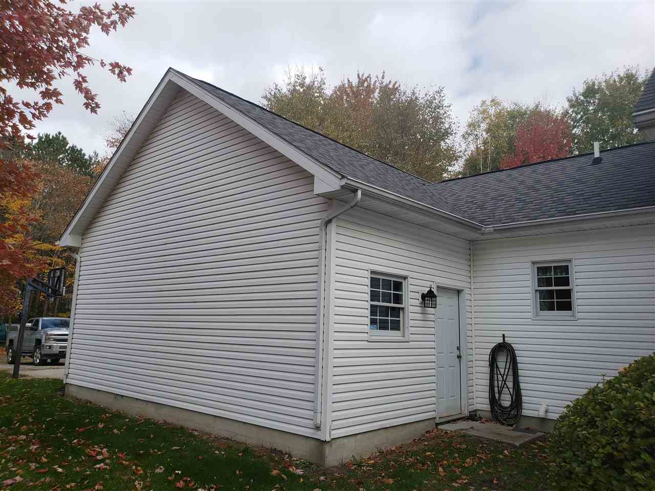 12240 Carr Road St. Charles, MI 48655 - Photo 5 of 48