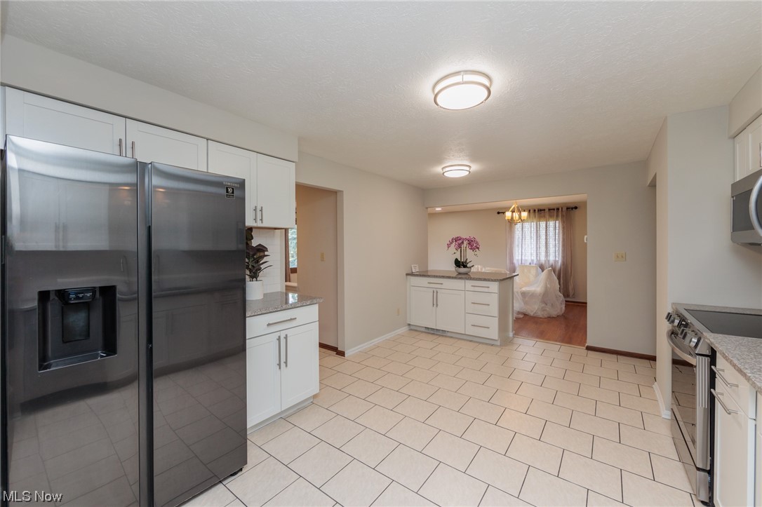 14162 Sprague Road Cleveland, OH 44130 - Photo 9 of 34 Gallery Image 9