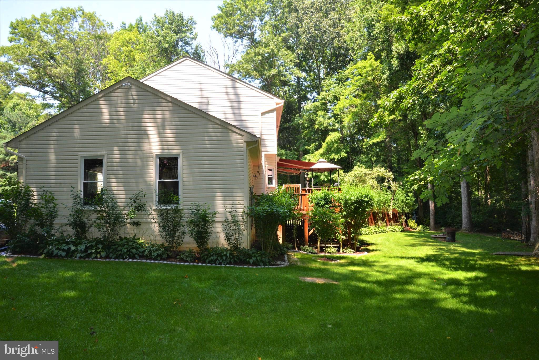11 Ridgeway Road Stafford, VA 22556 - Photo 7 of 61 Private Backyard