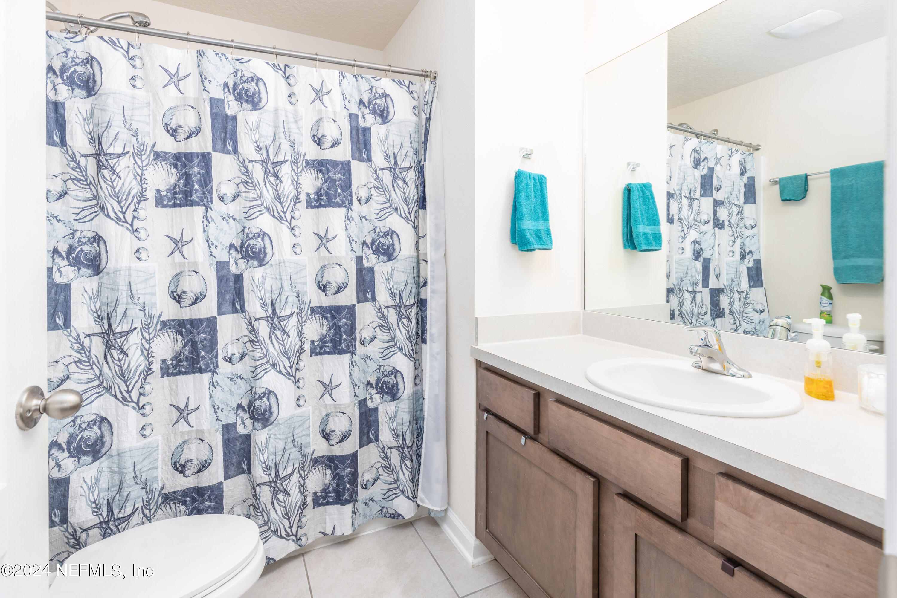 842 Rotary Road Jacksonville, FL 32211 - Photo 17 of 20 Bathroom 2