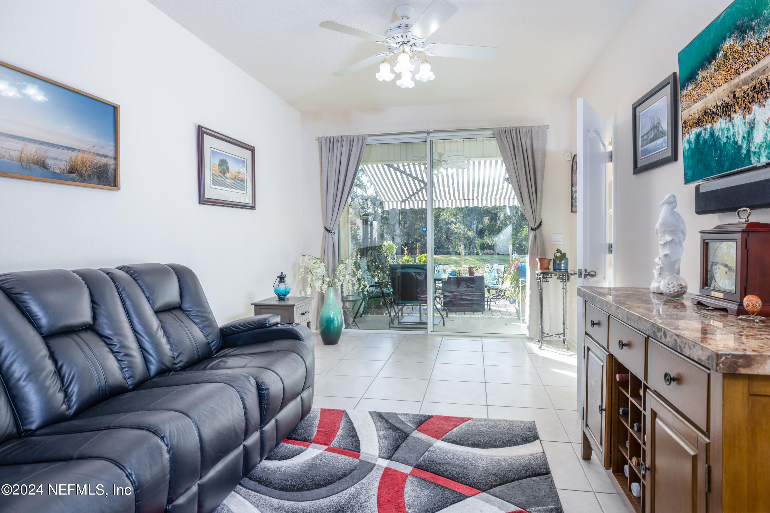 842 Rotary Road Jacksonville, FL 32211 - Photo 8 of 20 Living Room to Patio