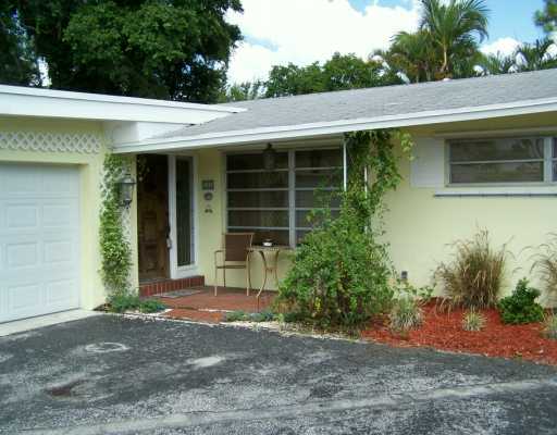 223 West Riverside Drive Jupiter, FL 33469 - Photo 3 of 10 Additional Photo