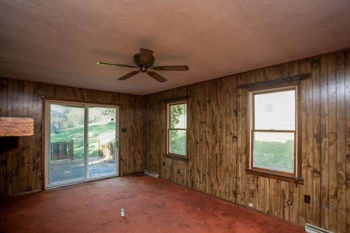 3143 Santiago Road Imperial, PA 15126 - Photo 16 of 24