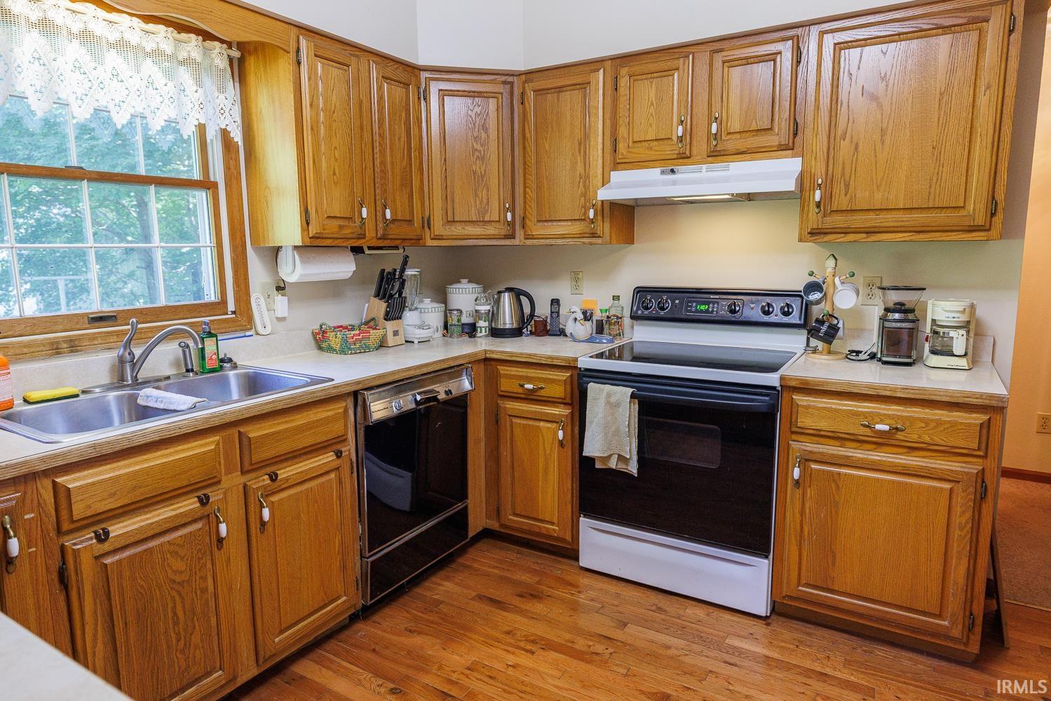 5800 West May Road Bloomington, IN 47403 - Photo 5 of 38