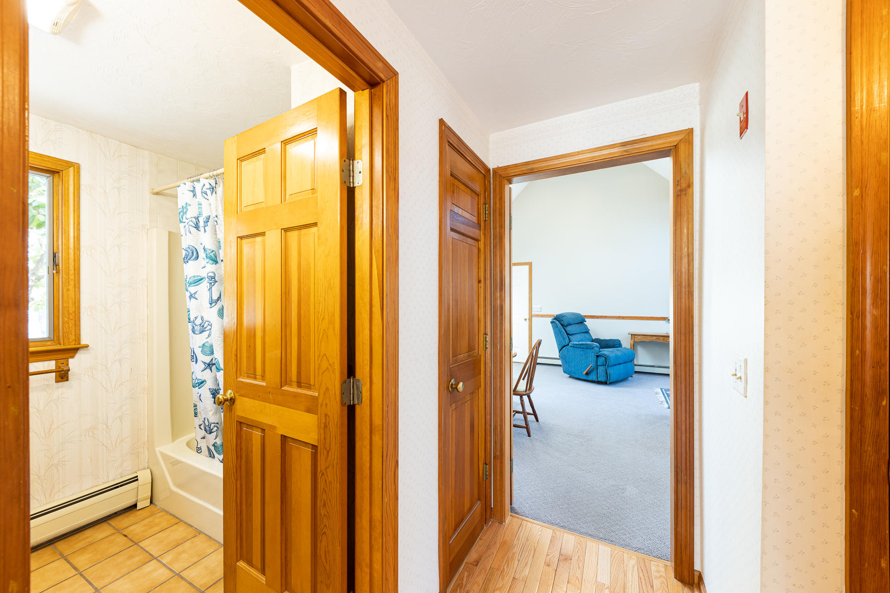 24 Hilltop Road Mashpee, MA 02649 - Photo 13 of 42 24HilltopRdMashpee-8562