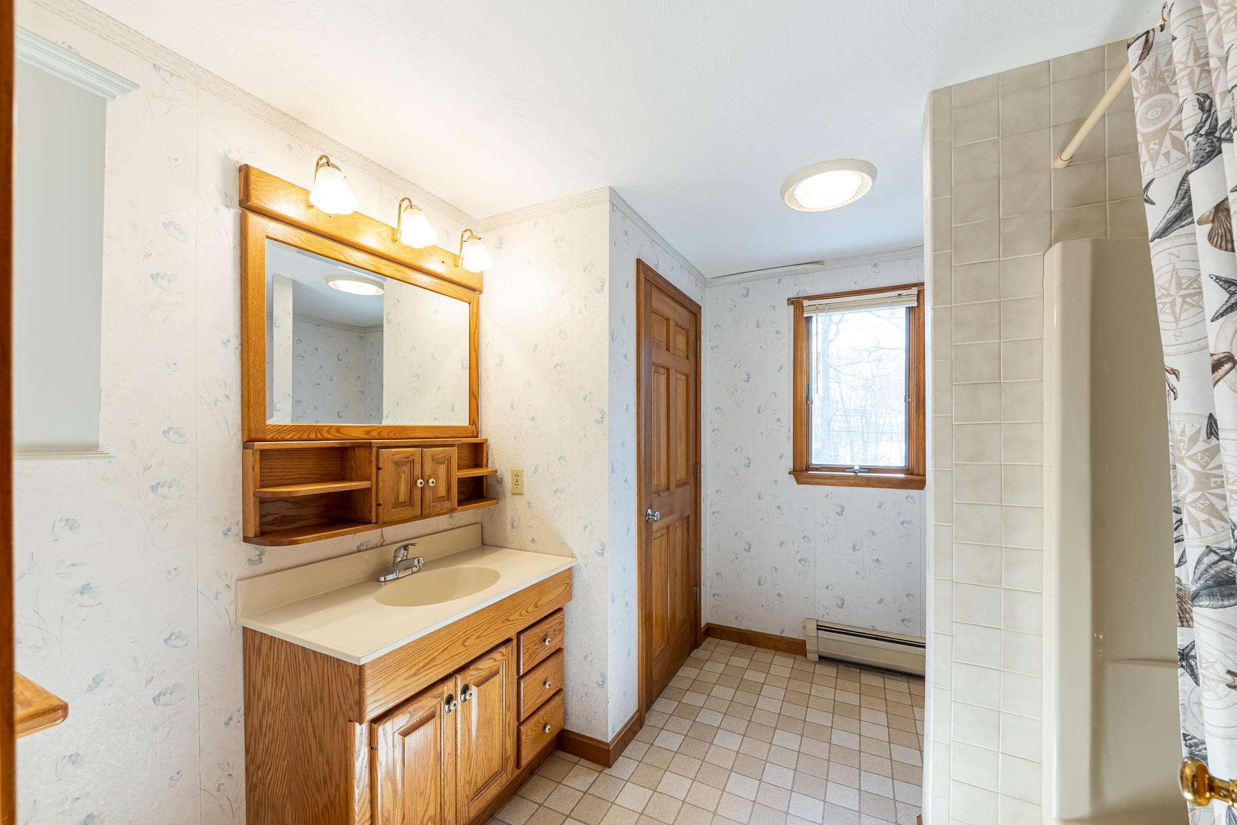 24 Hilltop Road Mashpee, MA 02649 - Photo 26 of 42 24HilltopRdMashpee-8626