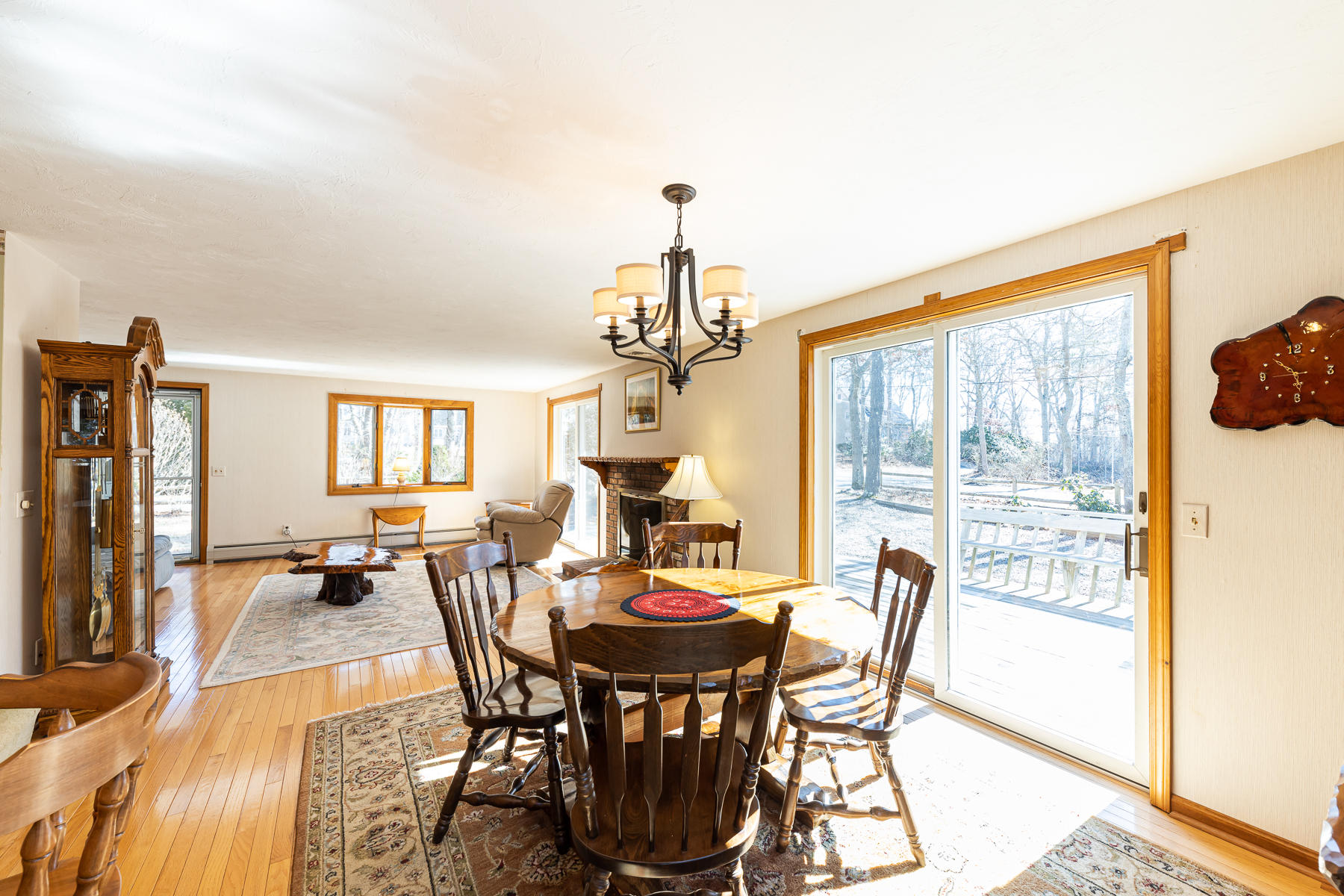 24 Hilltop Road Mashpee, MA 02649 - Photo 8 of 42 24HilltopRdMashpee-8588