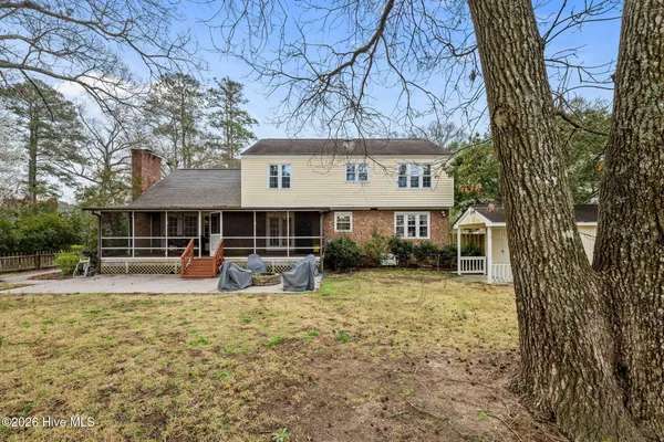 $420,000 | 327 Plantation Drive, New Bern, NC 28562