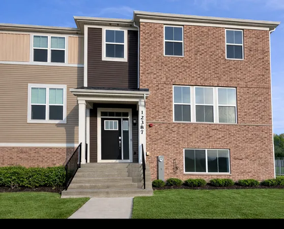 $2,900 | 12387 Tinsley Street, Huntley, IL 60142