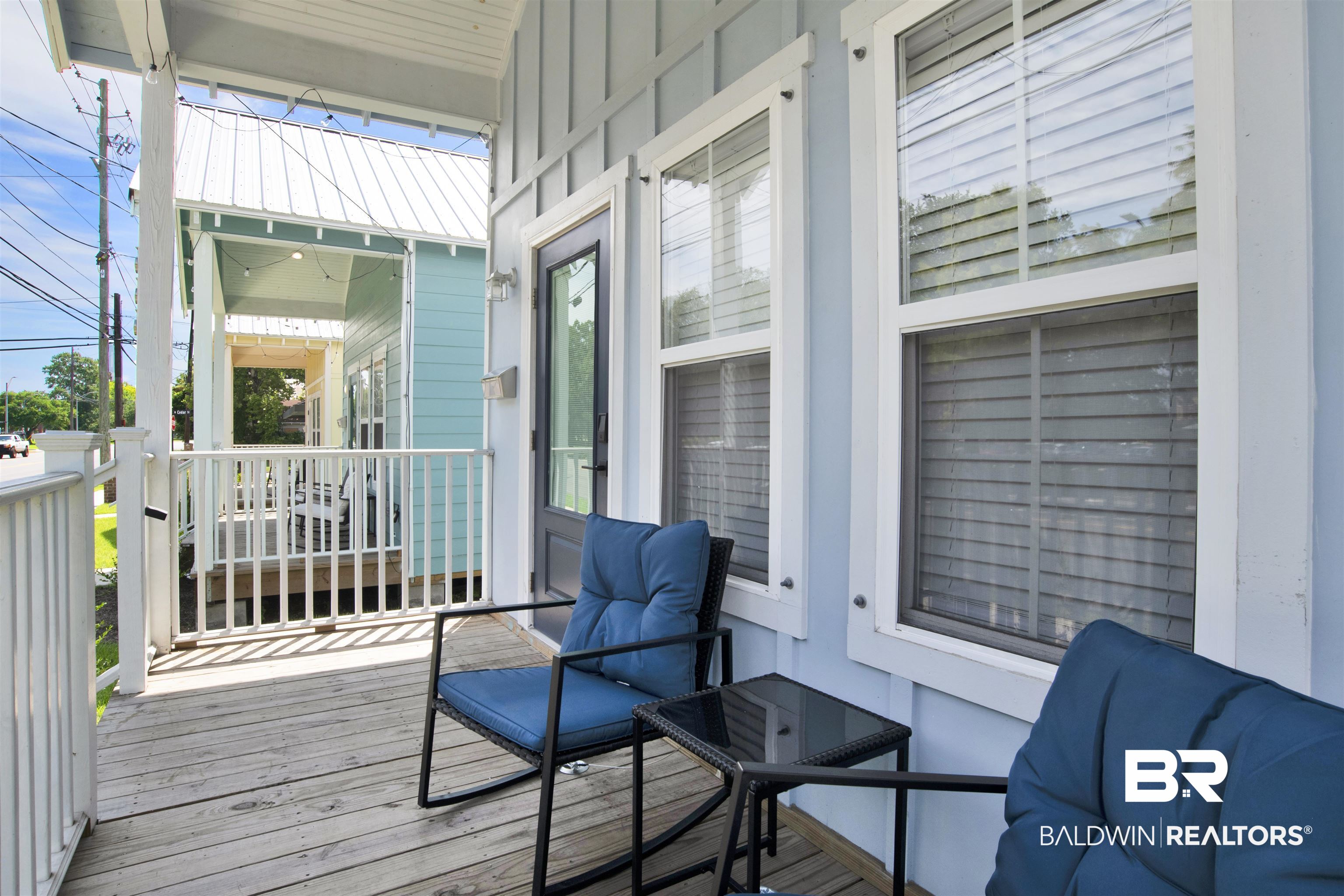 555 Congress Street Mobile, AL 36603 - Photo 5 of 27 View of wooden porch