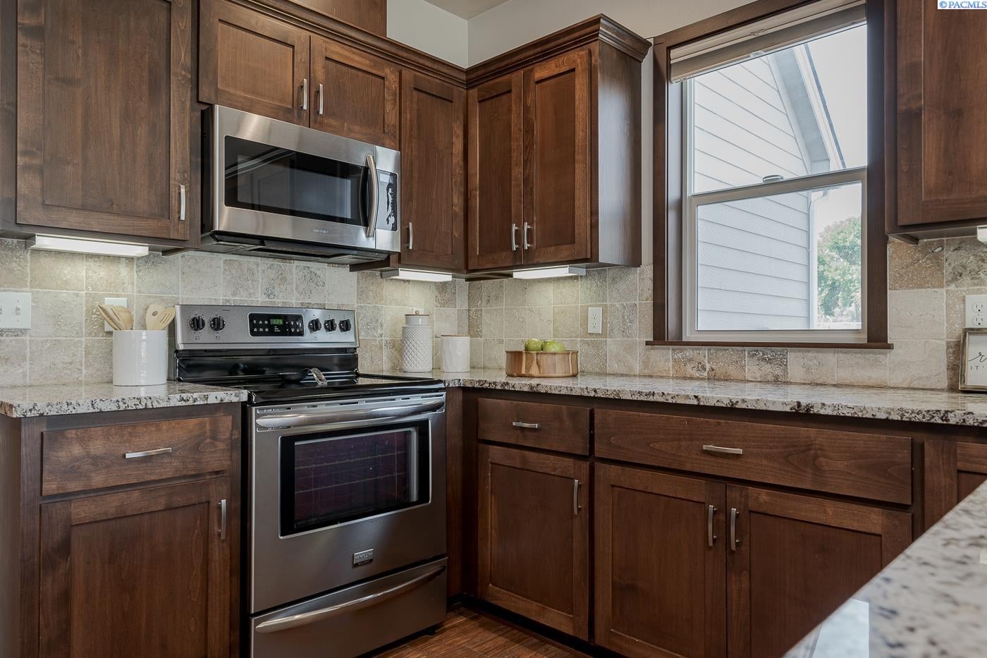 90401 West Hess Road Prosser, WA 99350 - Photo 19 of 30 Gallery Image 19