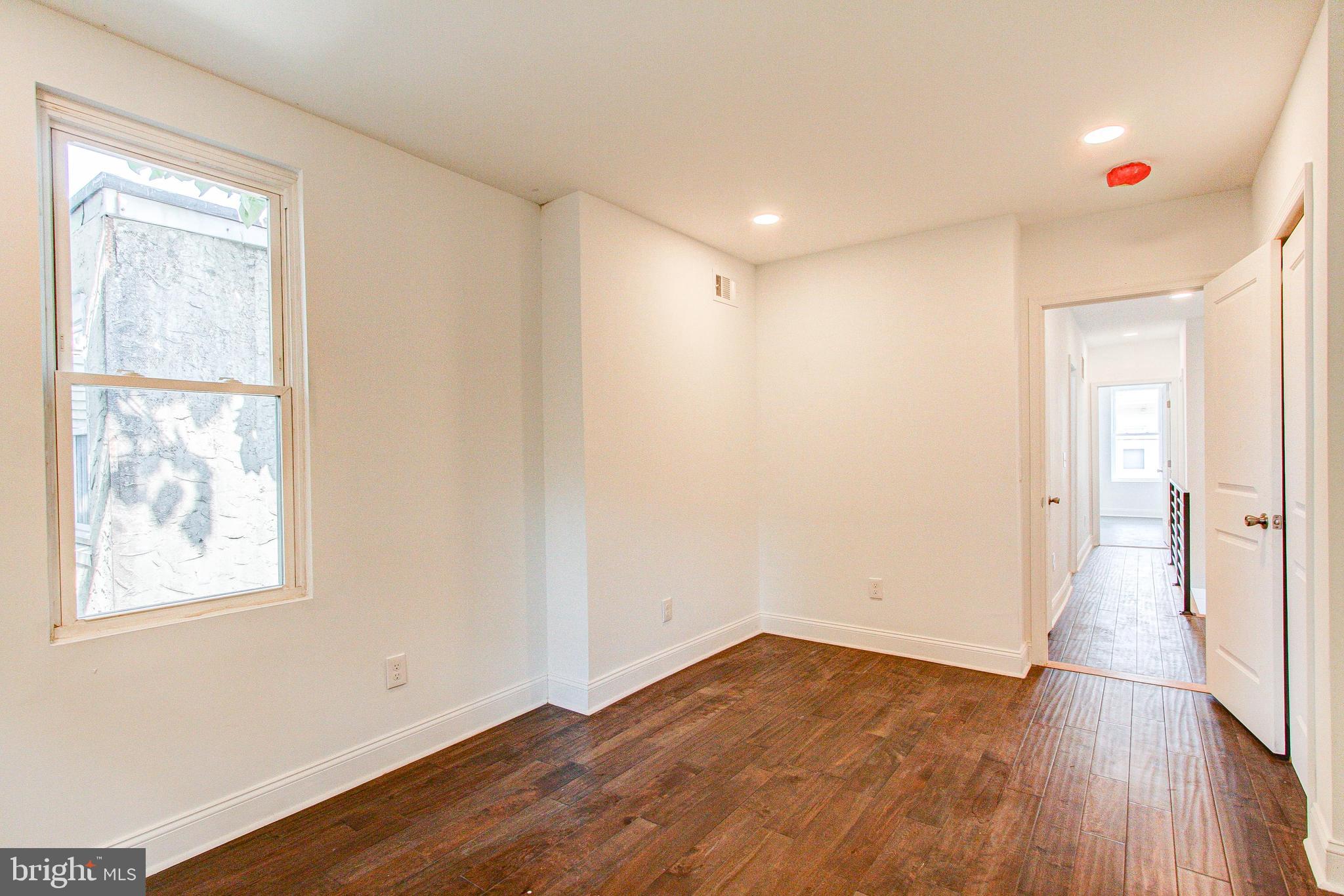 2028 Tasker Street Philadelphia, PA 19145 - Photo 27 of 52 Gallery Image 27