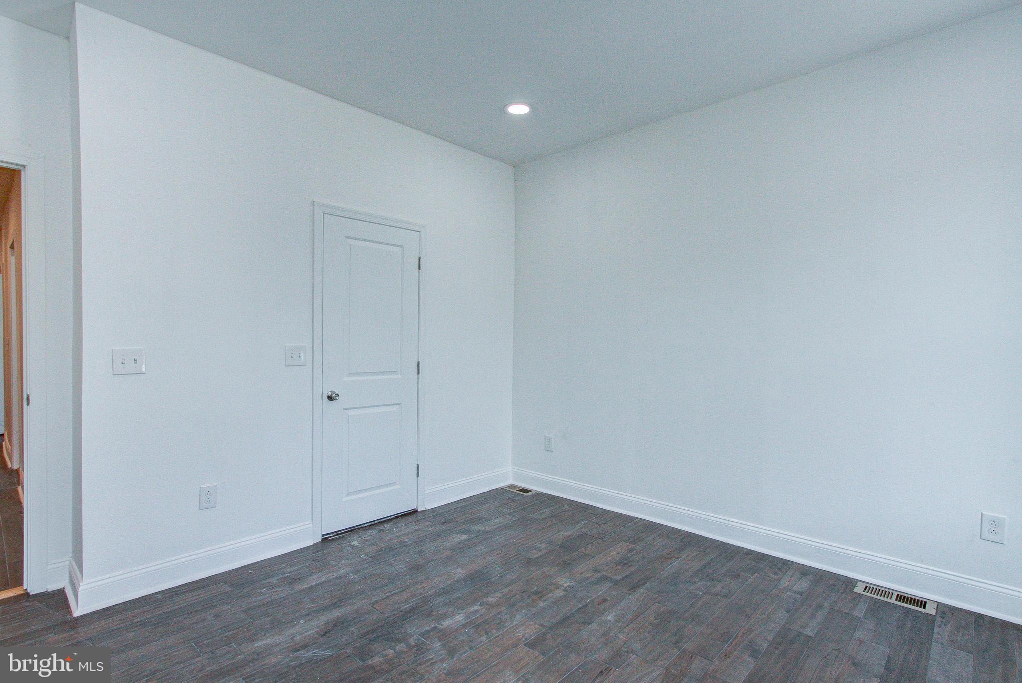 2028 Tasker Street Philadelphia, PA 19145 - Photo 37 of 52 Gallery Image 37