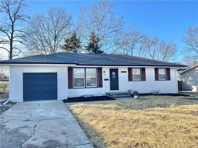 $324,900 | 6012 North Michigan Avenue, Gladstone, MO 64118