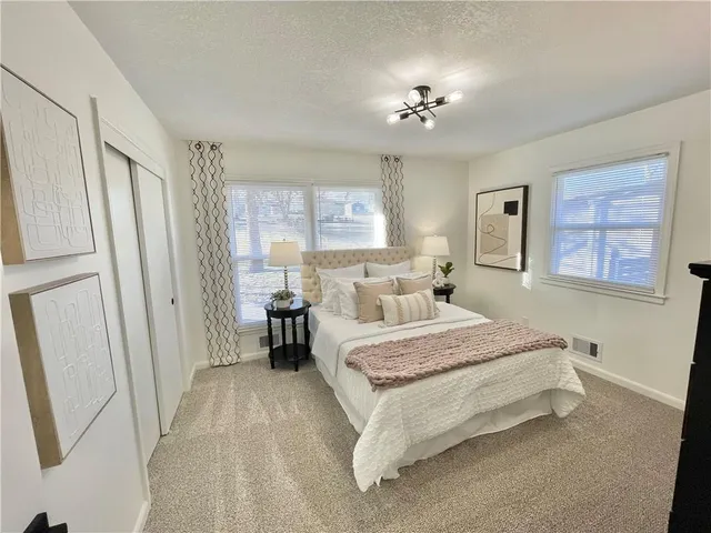 $324,900 | 6012 North Michigan Avenue, Gladstone, MO 64118