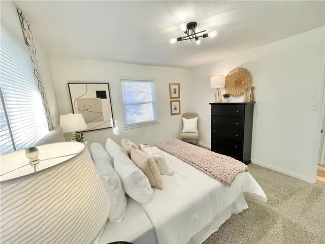 $324,900 | 6012 North Michigan Avenue, Gladstone, MO 64118