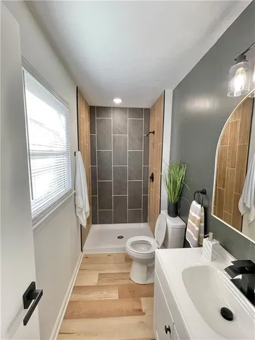 $324,900 | 6012 North Michigan Avenue, Gladstone, MO 64118