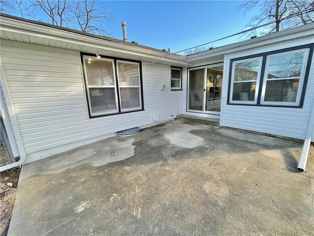 $324,900 | 6012 North Michigan Avenue, Gladstone, MO 64118