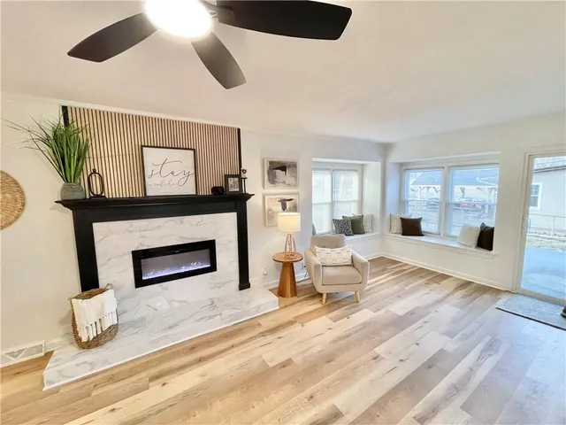 $324,900 | 6012 North Michigan Avenue, Gladstone, MO 64118