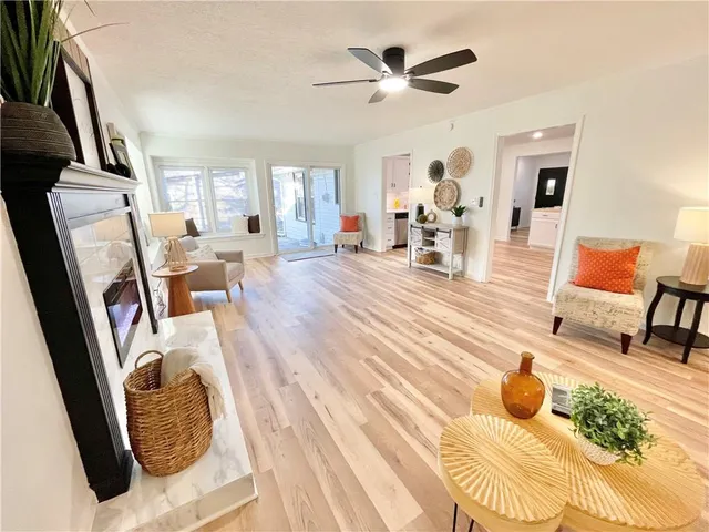 $324,900 | 6012 North Michigan Avenue, Gladstone, MO 64118