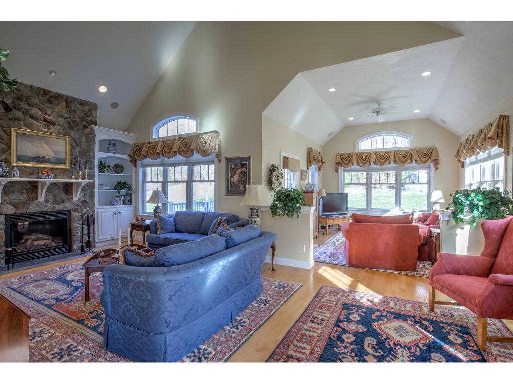 6 Baron's Way, Unit 6 Stratham, NH 03885 - Photo 11 of 32 Gallery Image 11