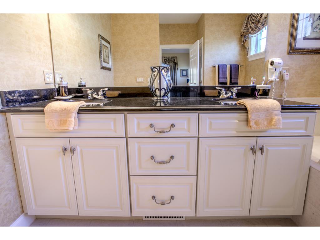 6 Baron's Way, Unit 6 Stratham, NH 03885 - Photo 22 of 32 Gallery Image 22