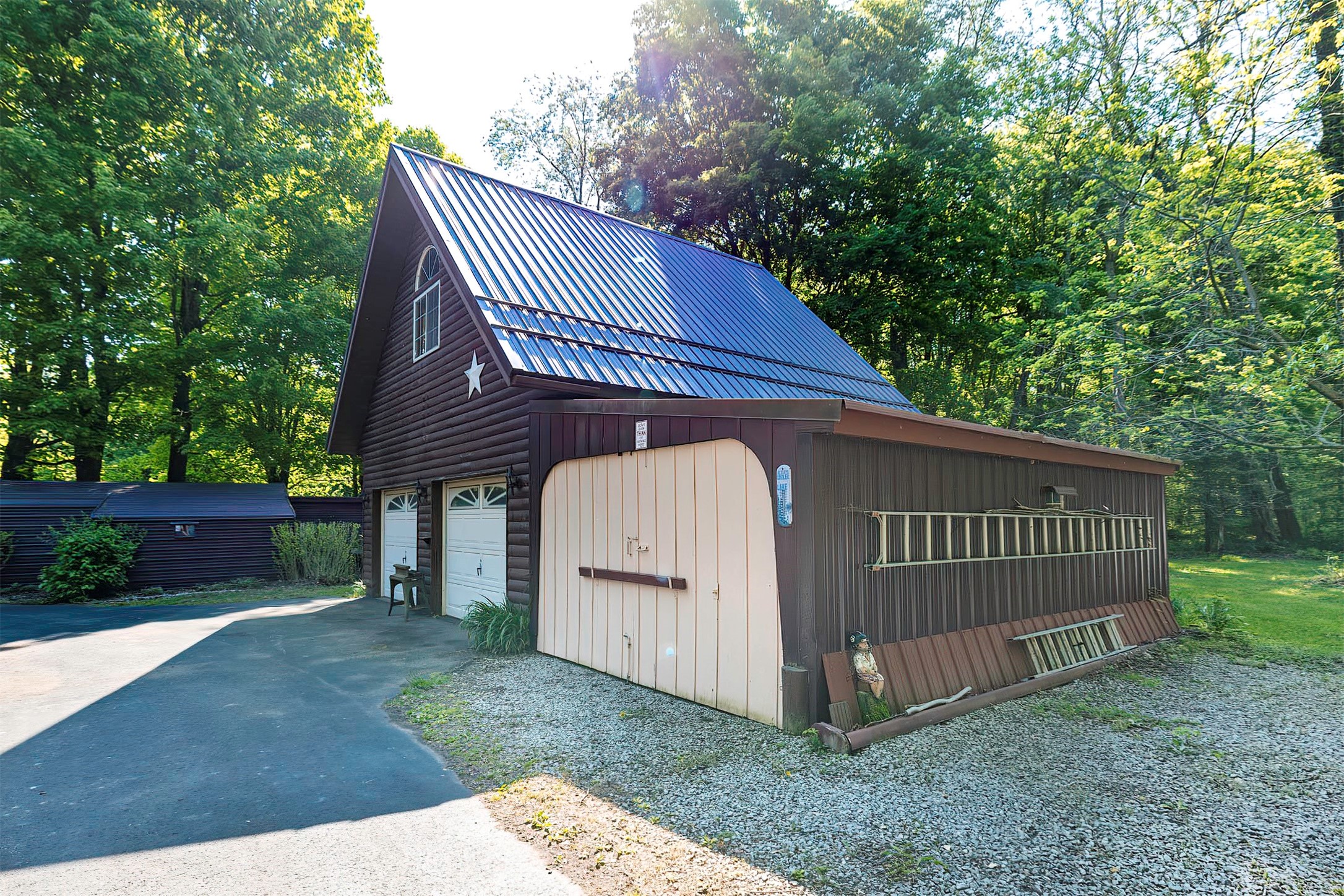 13723 Old Lake Road East Springfield, PA 16411 - Photo 9 of 43 Gallery Image 9