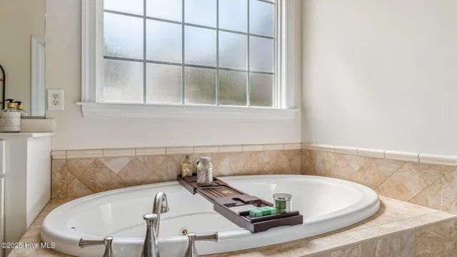 $460,000 | 8 Lodge Pole Lane, Pinehurst, NC 28374