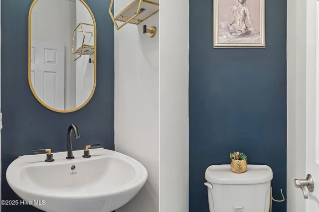 $460,000 | 8 Lodge Pole Lane, Pinehurst, NC 28374