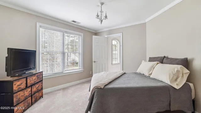 $460,000 | 8 Lodge Pole Lane, Pinehurst, NC 28374