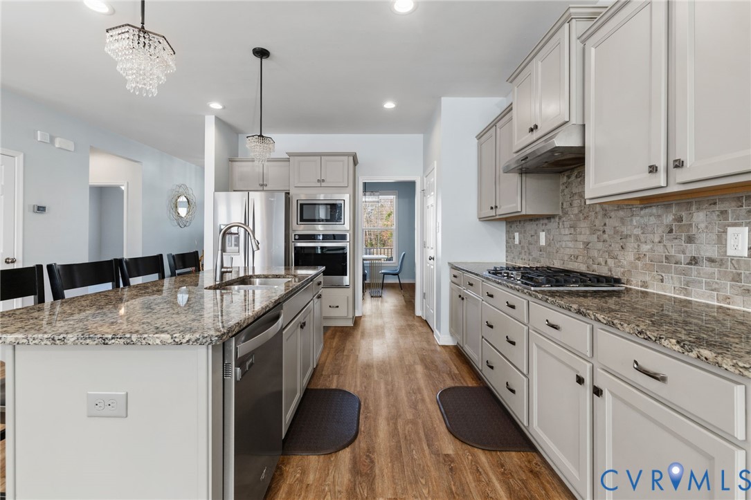 14221 Rockyrun Road Chesterfield, VA 23838 - Photo 8 of 31