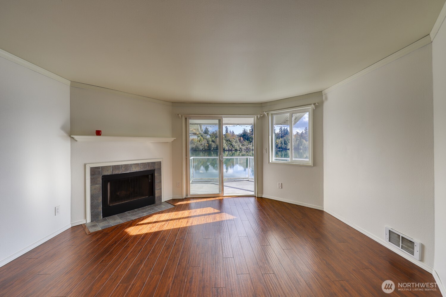 19764 3rd Avenue Northeast, Unit D50 Poulsbo, WA 98370 - Photo 17 of 30