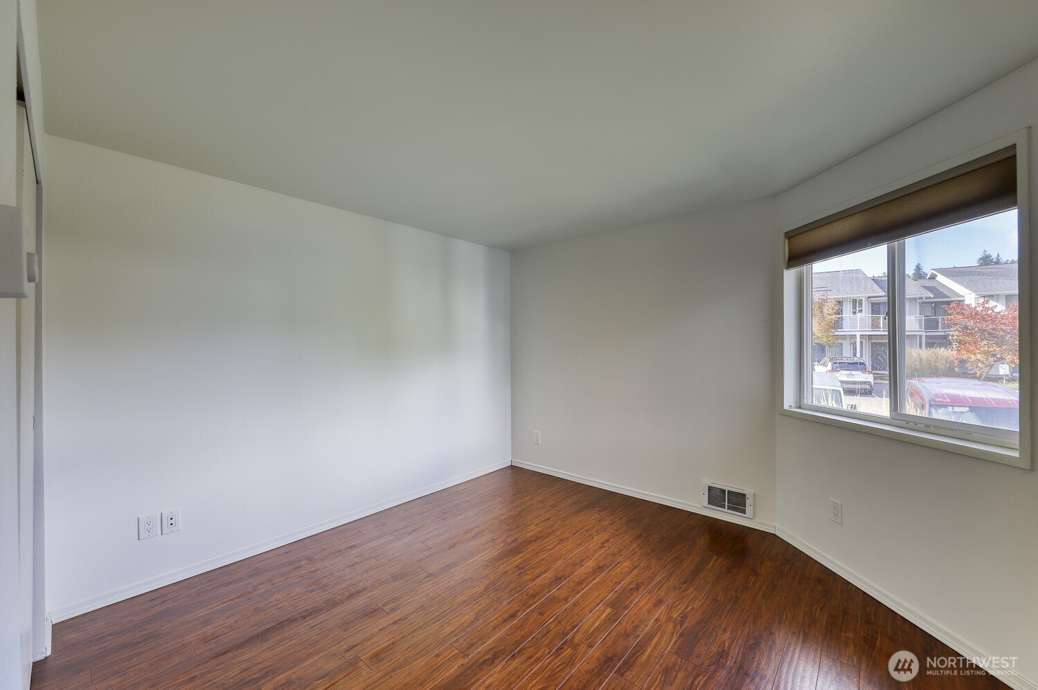 19764 3rd Avenue Northeast, Unit D50 Poulsbo, WA 98370 - Photo 6 of 30