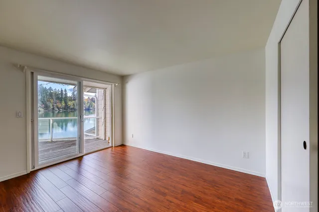 $2,060 | 19764 3rd Avenue Northeast, Unit D50, Poulsbo, WA 98370