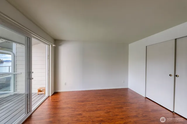 $2,060 | 19764 3rd Avenue Northeast, Unit D50, Poulsbo, WA 98370