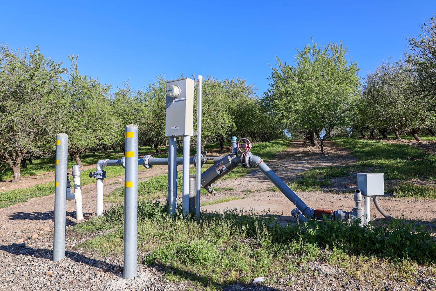 0 East Sonora Road Oakdale, CA 95361 - Photo 12 of 12 a view of a park with swings