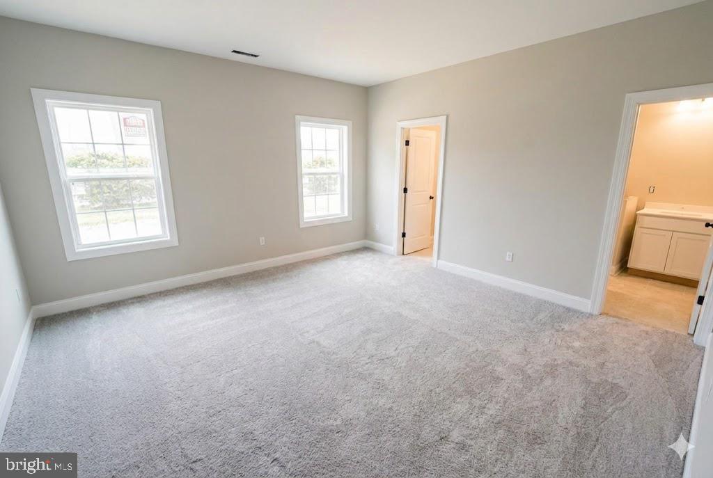 1 Jersey Road Salisbury, MD 21801 - Photo 13 of 19 an empty room with windows