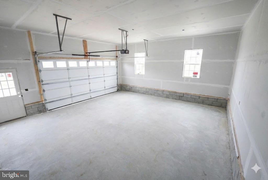 1 Jersey Road Salisbury, MD 21801 - Photo 18 of 19 a view of a garage room