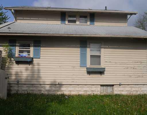 126 East Roseland Springfield, OH 45503 - Photo 3 of 10