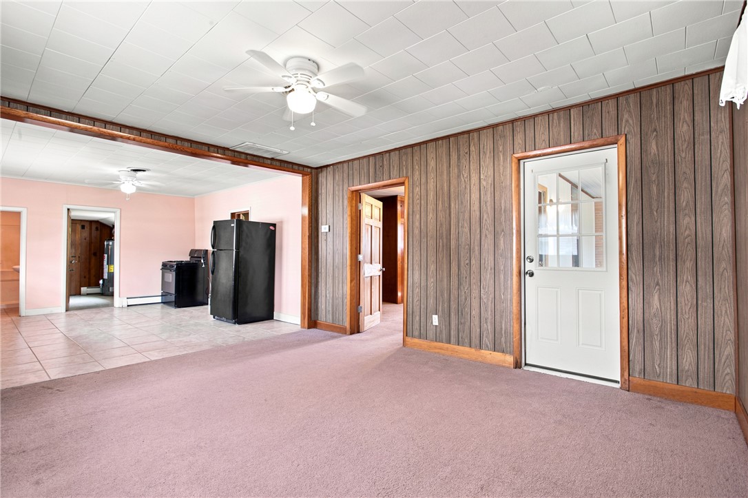 17 West State Street Charleston, IL 61920 - Photo 9 of 24 Gallery Image 9
