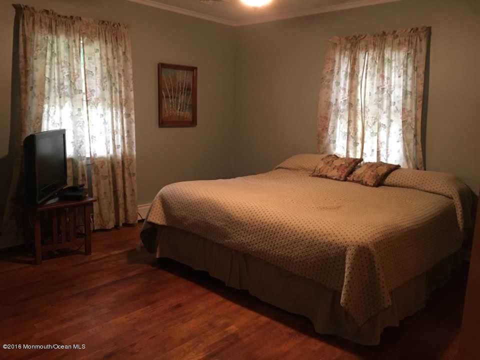 109 Salem Road Brick, NJ 08724 - Photo 22 of 35 1st floor Master