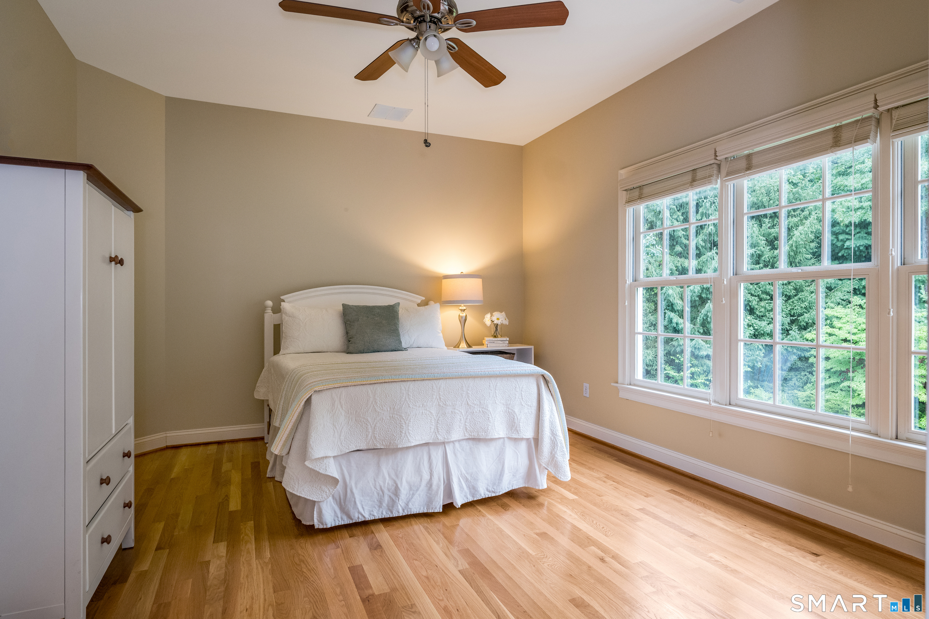 110 Atwater Road Canton, CT 06019 - Photo 27 of 40 Ensuite 3 with Jack and Jill