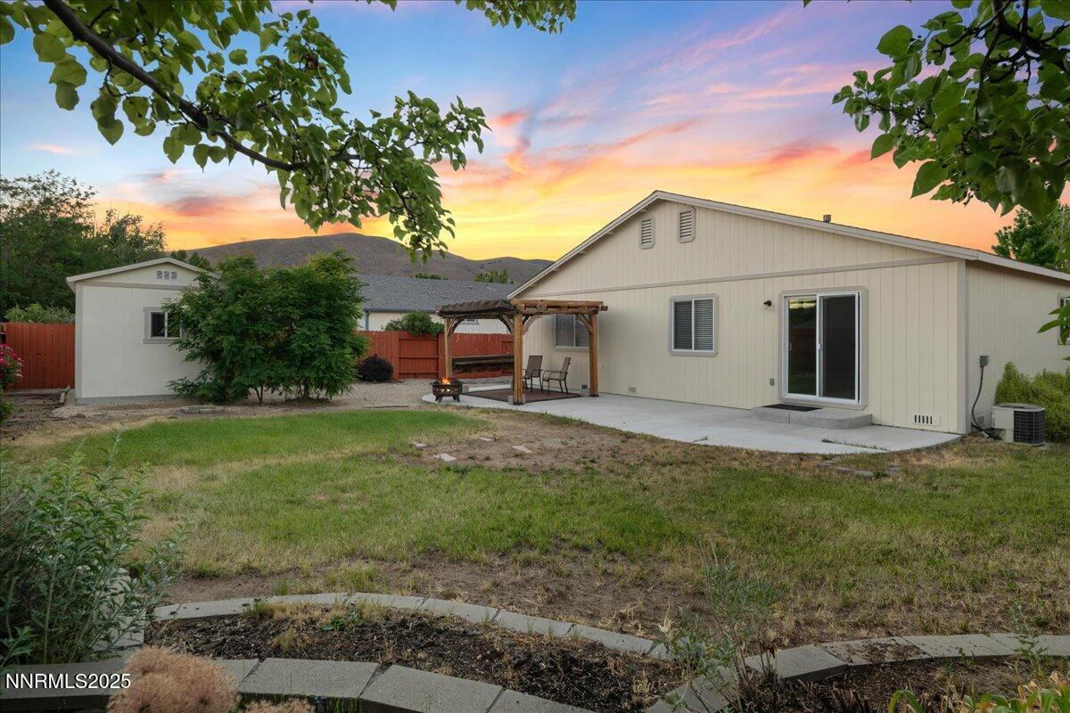 18154 Cherryleaf Court Reno, NV 89508 - Photo 7 of 50 06-DSC_0949-6